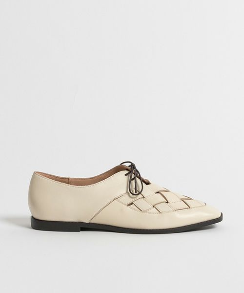 イントレチャートレザーシューズ | A de Vivre（アドゥヴィーヴル