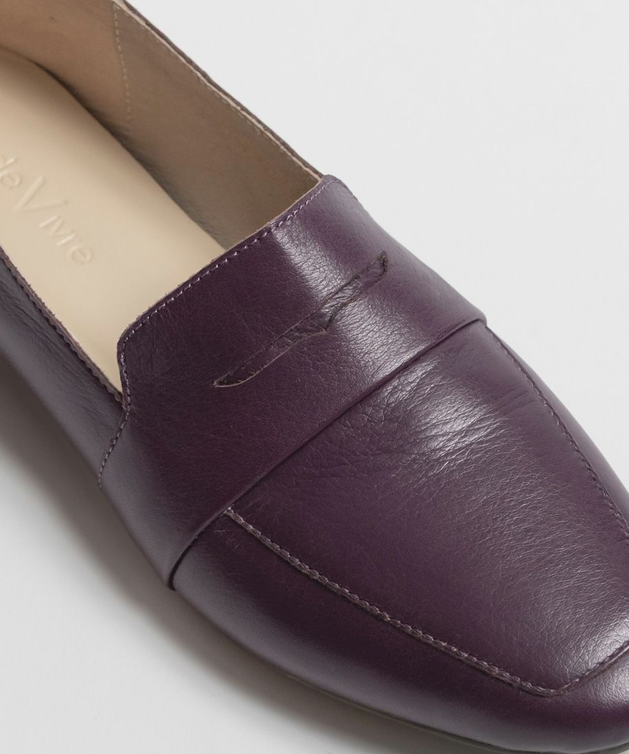 レザー ソフトローファー | A de Vivre（アドゥヴィーヴル）公式