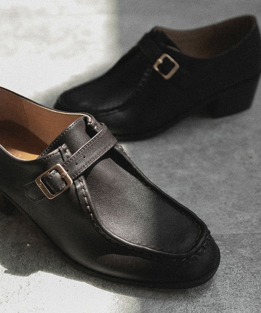 ヴィヴィアン ウエストウッド　レザー アンクルストラップシューズ レザー チロリアンストラップシューズ | A de Vivre（アドゥ